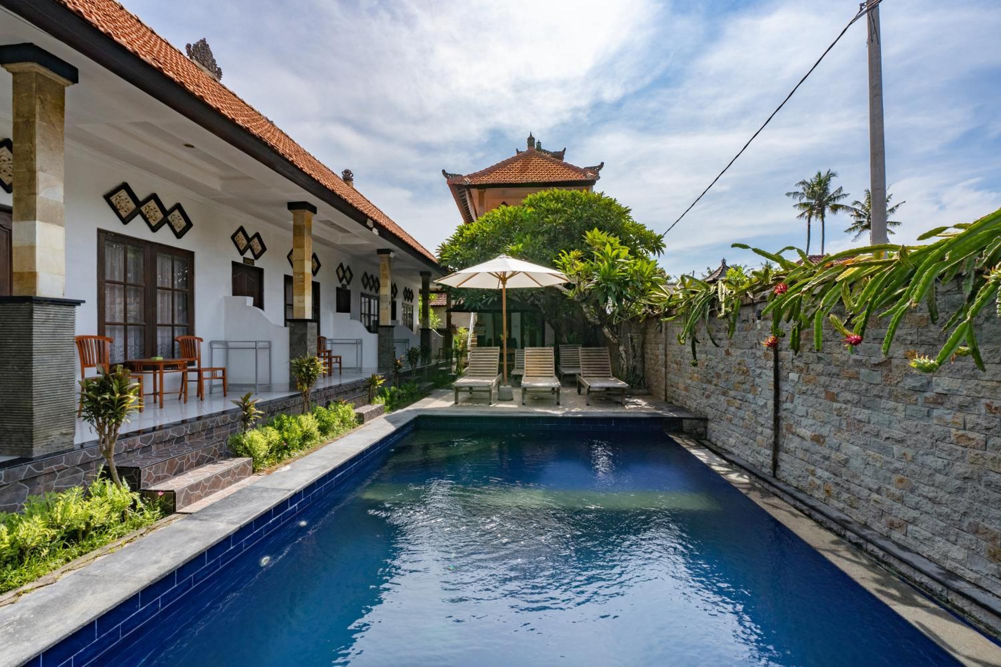 Widia Homestay Nusa Lembongan Exteriör bild