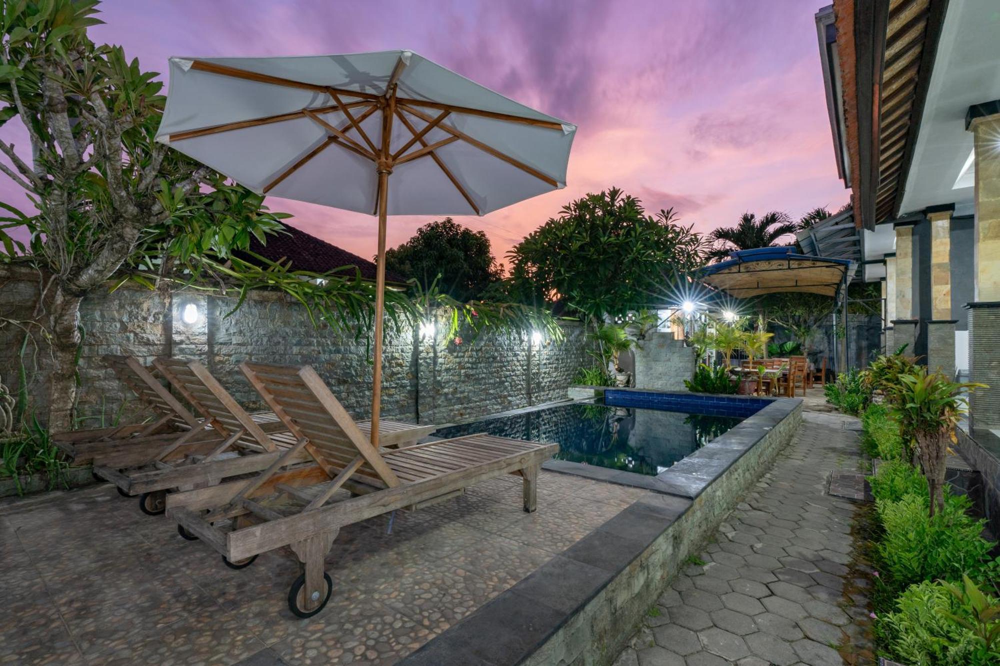 Widia Homestay Nusa Lembongan Exteriör bild