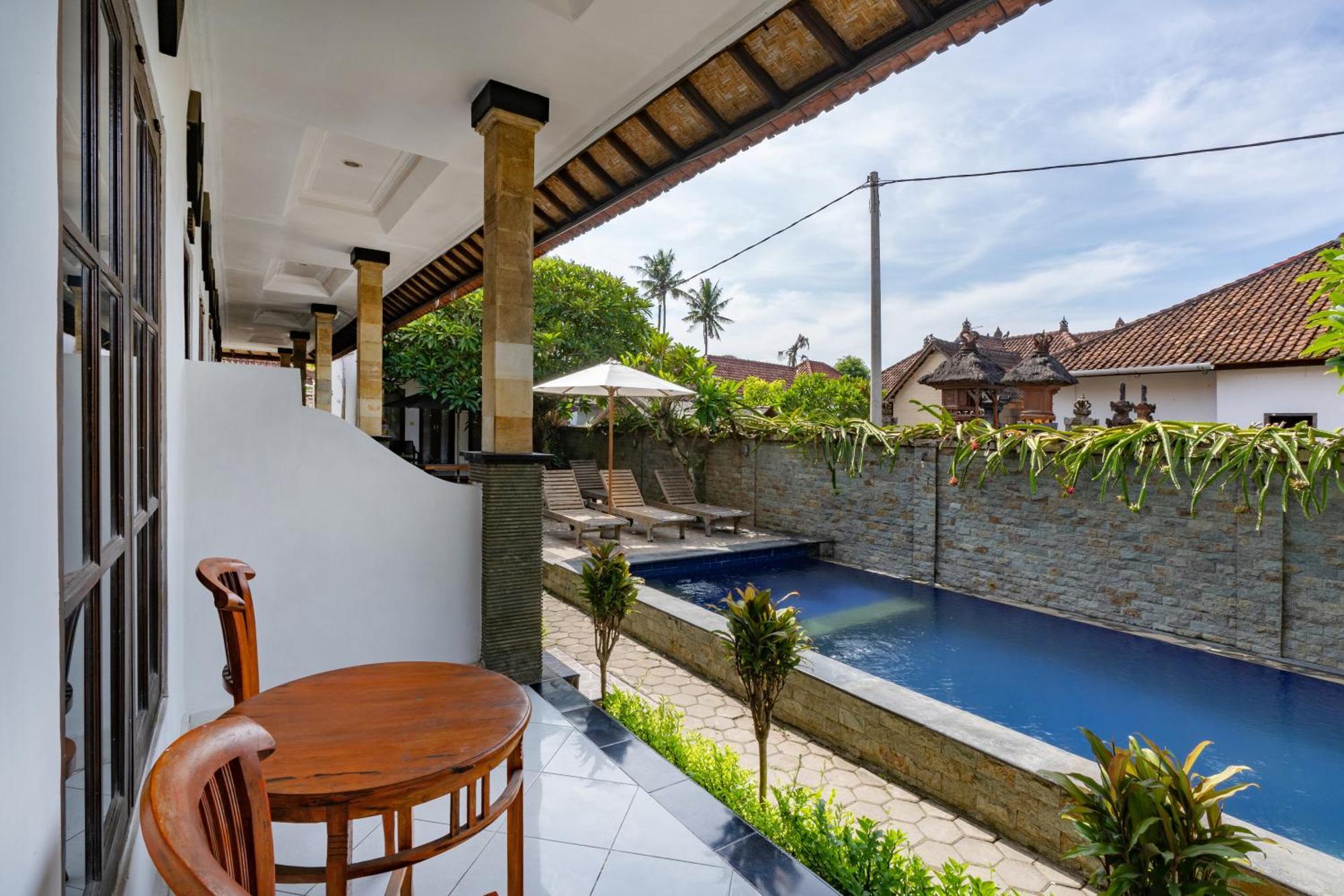 Widia Homestay Nusa Lembongan Exteriör bild