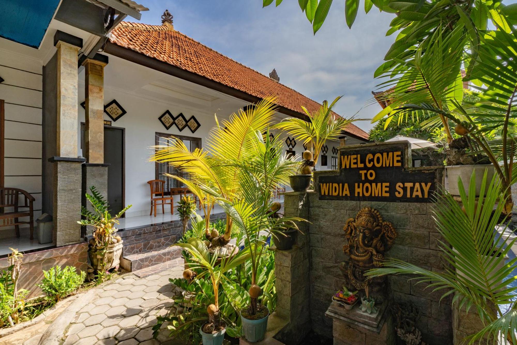 Widia Homestay Nusa Lembongan Exteriör bild
